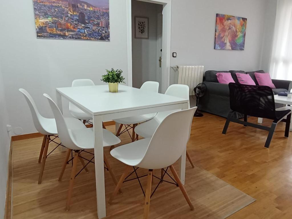 Apartamento Sant Jordi Pisos - Dos de Maig Barcelona Exterior foto